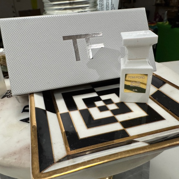 Tom ford Soliel Blanc 4ml parfum - Picture 2 of 3